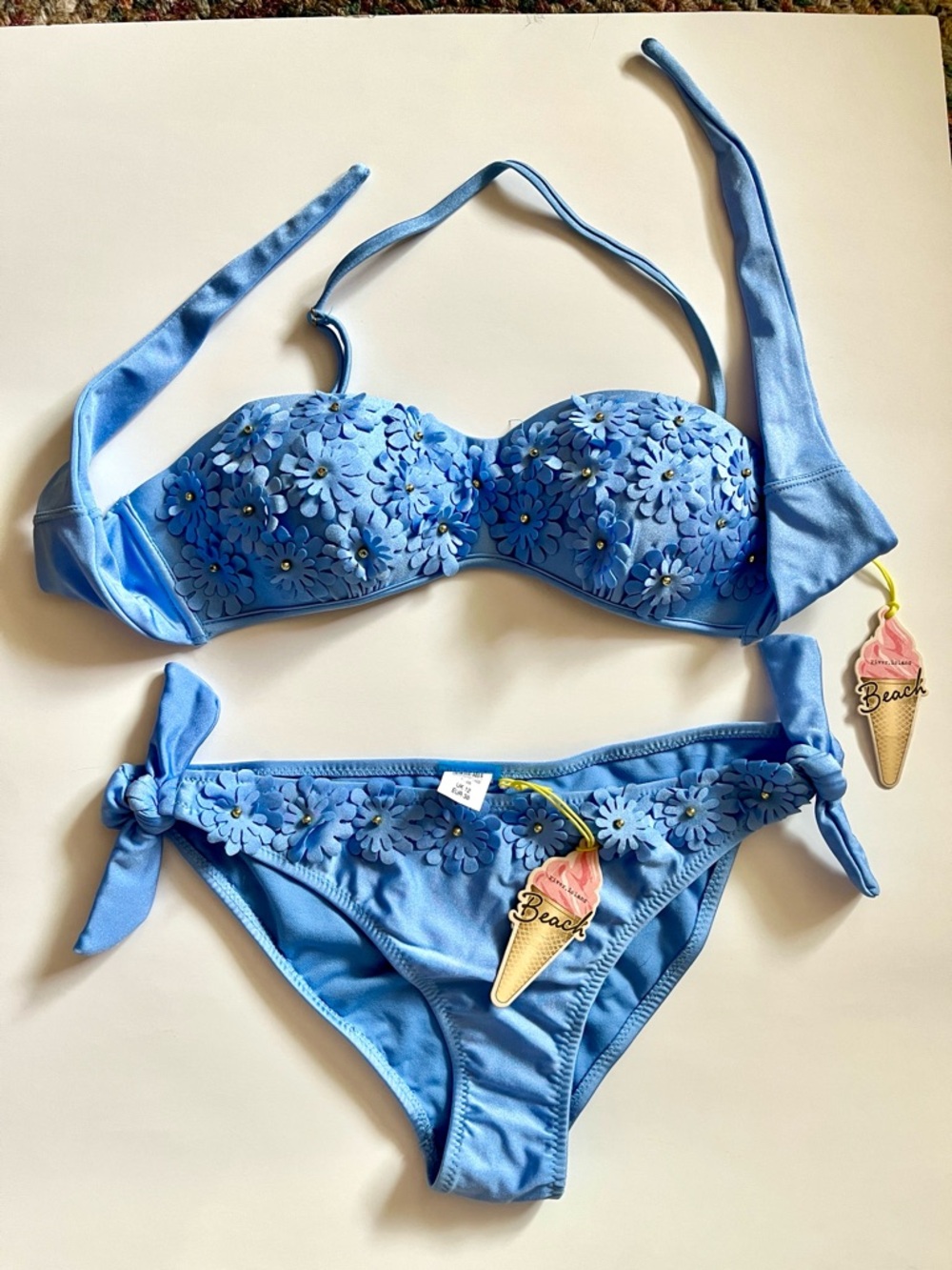 River island Blue Floral Appliqué Bikini Set Never Worn US Size 8 Very Cute! - Picture 8 of 8